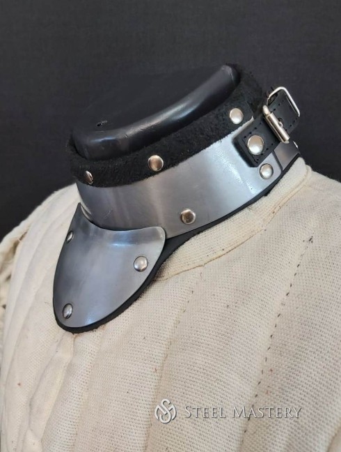 SCA GORGET Cuirasses, breastplates and gorgets