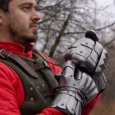 SCA STEEL GAUNTLETS image-1