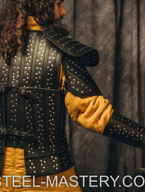 WITCHER LEATHER ARMOR KIT Fantasyrüstungen