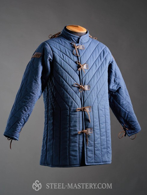 TRADITIONAL GAMBESON  Gambesón.
