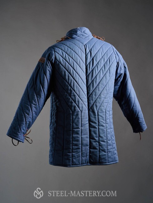 TRADITIONAL GAMBESON  Gambesón.