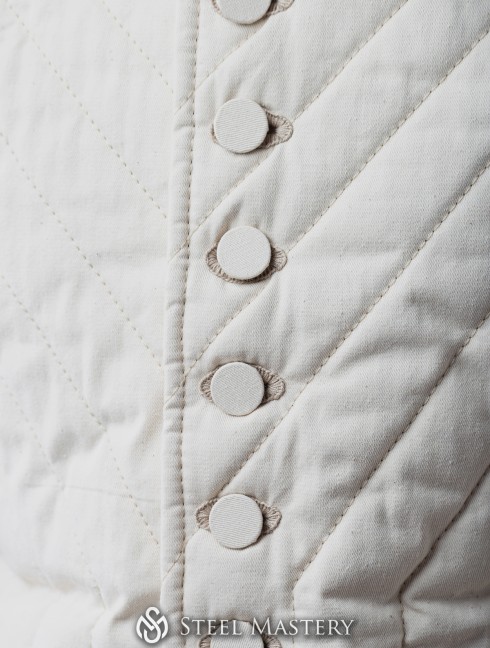 TRADITIONAL GAMBESON  Gambesón.