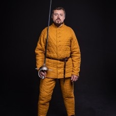 GAMBESON AND CHAUSSES FENCING SET image-1