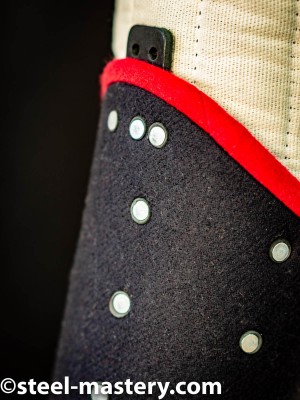 WOOLEN MEDIEVAL BRACER WITH BRIGHT RED ENGING