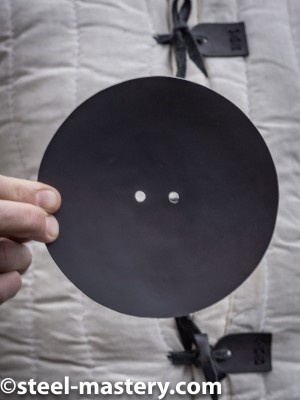 Rondel for self-sewing