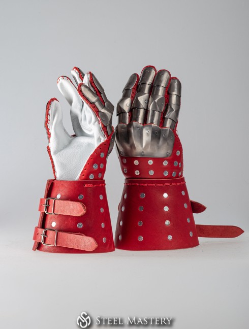 Visby brigandine gloves Brigantinenhandschuhe und -Fäustlinge