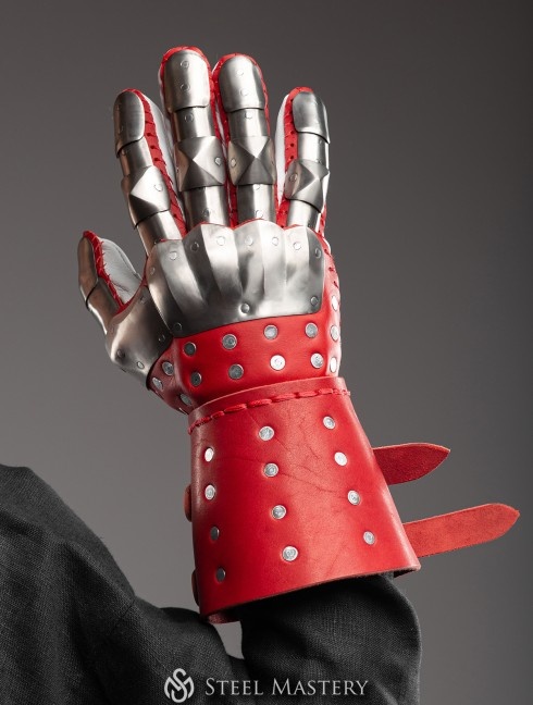 Visby brigandine gloves Guanti brigantini e muffole
