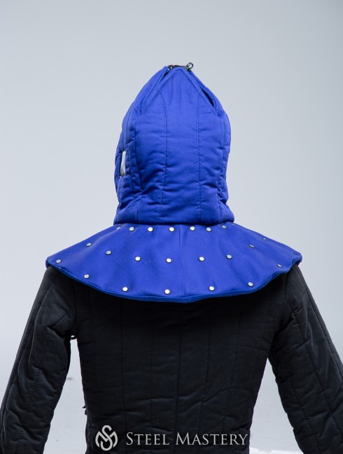 Padded Medieval liner with pelerine  Gepolsterte hauben und kappen