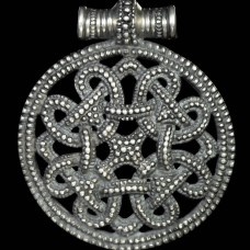 Viking borre style pendant image-1