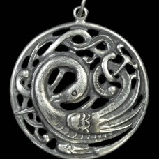 Stork newborn necklace image-1