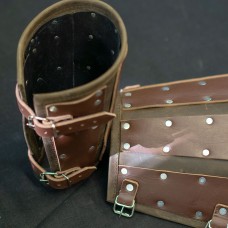Leather brown medieval bracers image-1