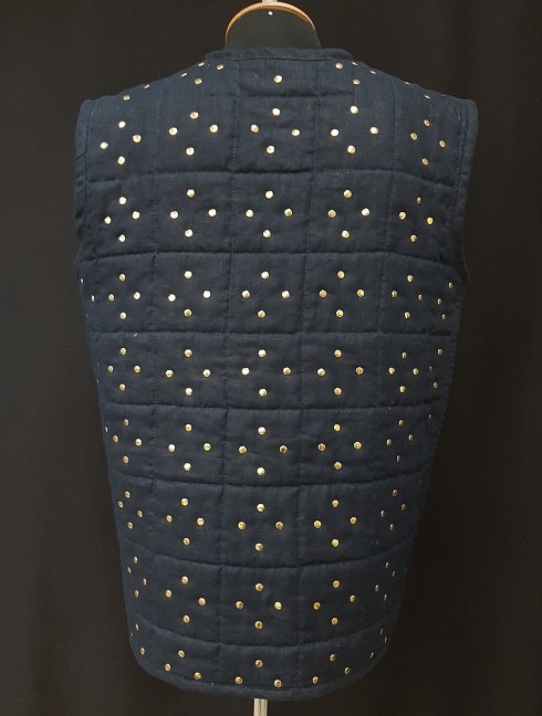 Fake brigandine – gambeson with rivets Gambesón.