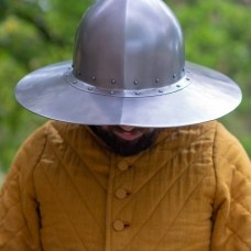 Chapel-de-fer helmet image-1