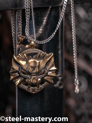 Cat-head Witcher' pendant