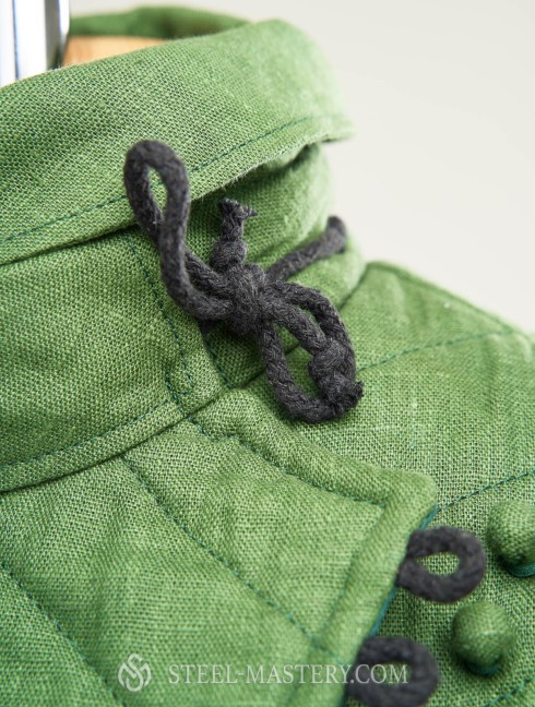 HEMA jacket with blade catcher 