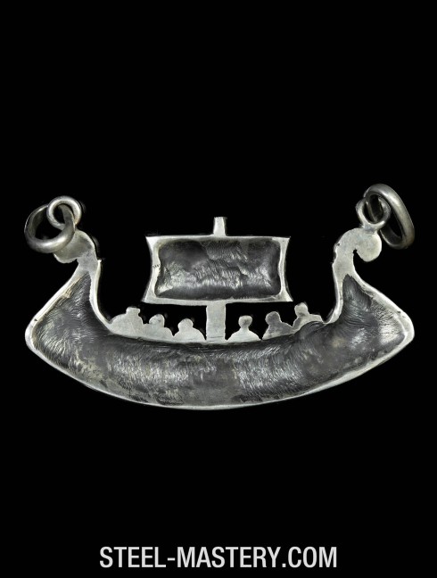 Viking ship pendant Vikings outfits