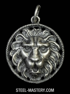 African wild lion medallion