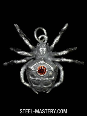 Gothic spider necklace