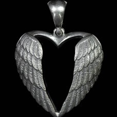 Angel wings necklace image-1