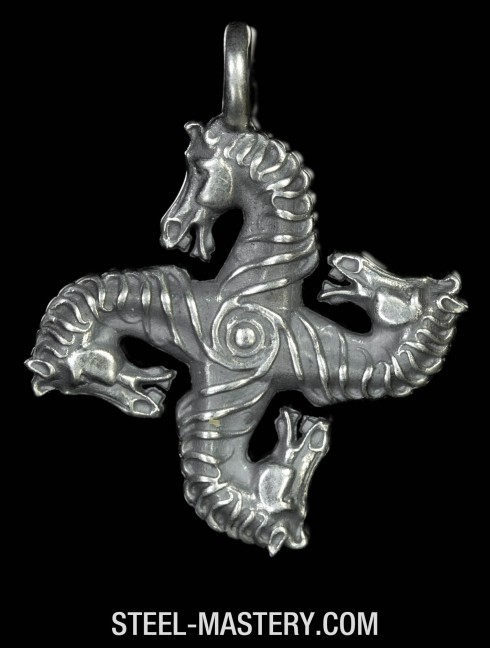 Roman Swastika horse-head Pendants