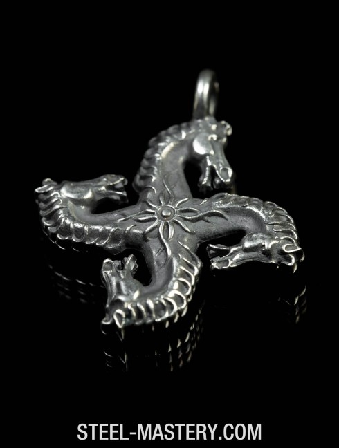 Roman Swastika horse-head Pendants