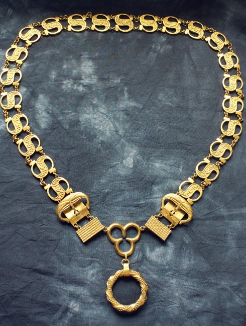 Collar of Esses from the Museum of London, England, without a pendant Accessori