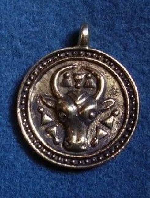 Solar pendant with a Cow Accessori