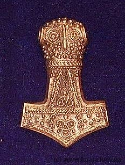 Thor Hammer for Norway, (11th century) Accessori