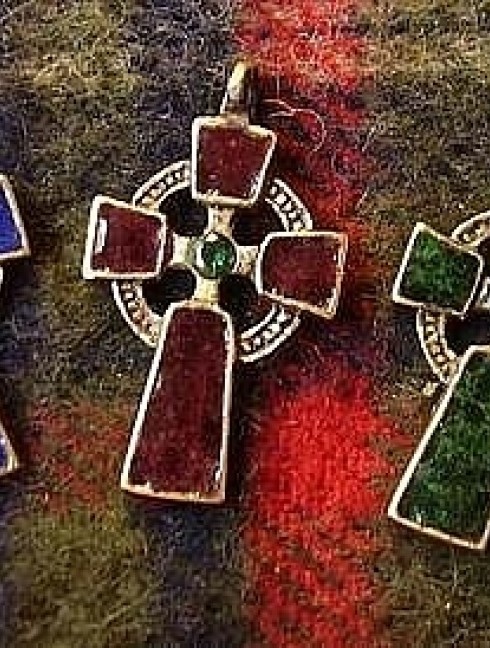 Enameled Celtic Cross pendant Accessori
