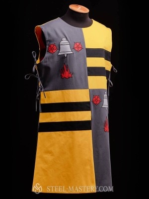 QUARTER COLORED TABARD WITH BELL Tabards