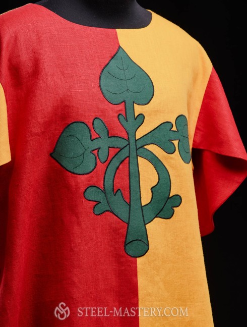 Half-colored tabard with green leaves Mittelalterliche Kleidung