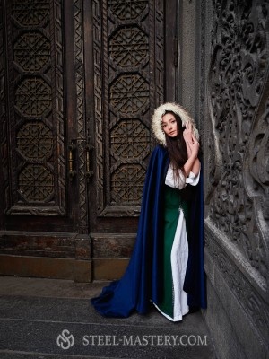 medieval hooded cloak with fur