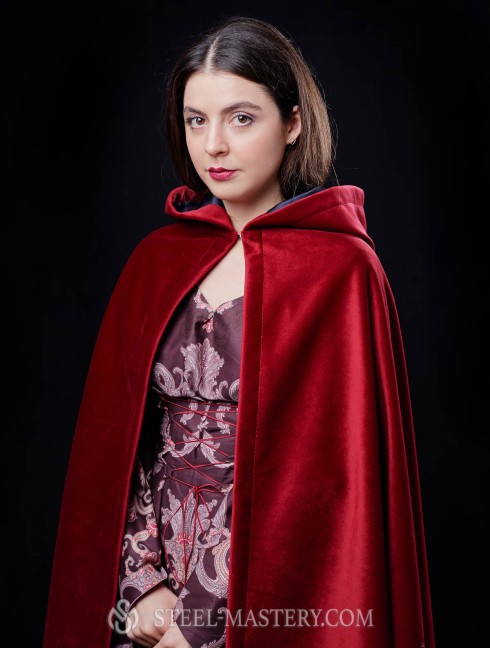 Medieval cape with hood  Umhänge und Capes