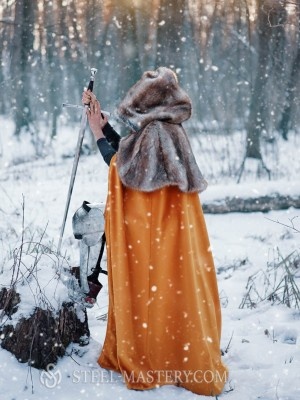 Medieval cloak with shoulder cape 