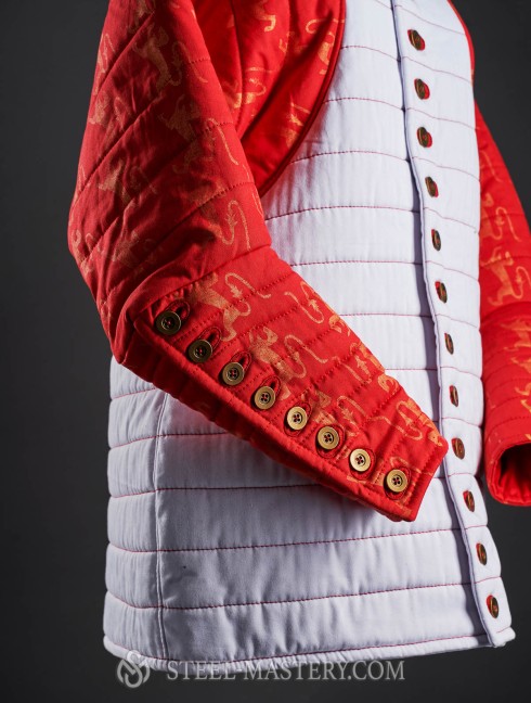 Gambeson of XIV- XV century with contrast sleeves and buttoned collar Gambesón.