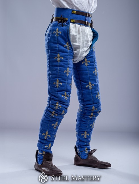 Padded chausses with a kneecap Protezioni per gambe imbottite