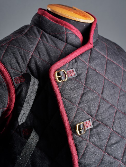 Short HEMA style gambeson with diamond stitching Gambison