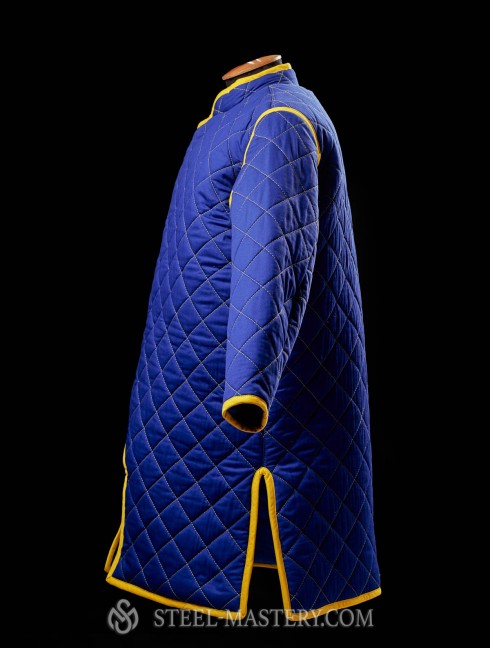 Short HEMA style gambeson with diamond stitching Gambeson