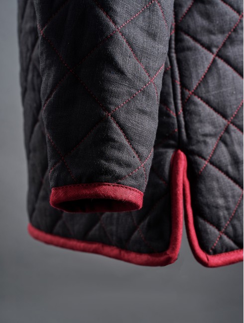 Short HEMA style gambeson with diamond stitching Gambison