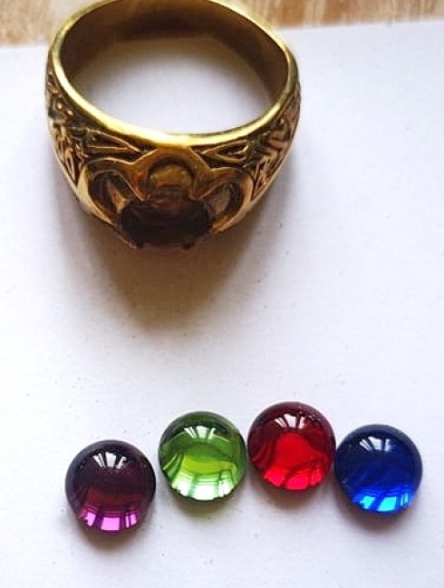 Medieval ring, England Castings
