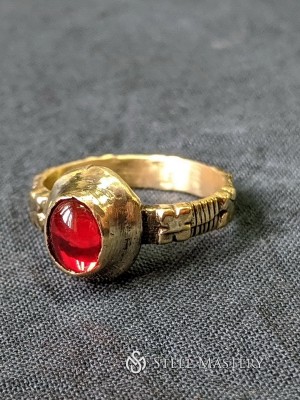 Medieval ring, England or France Castings