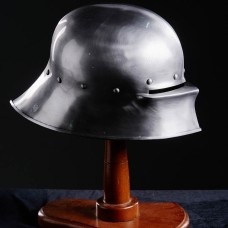 Austrian 15th-century sallet image-1