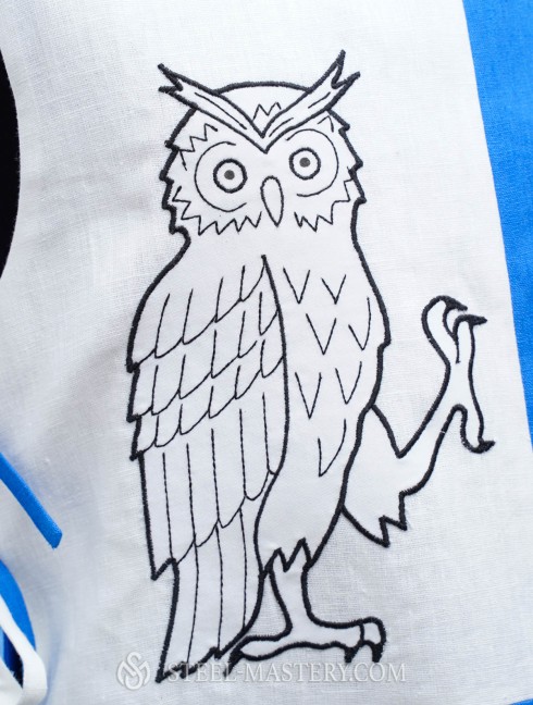 Knight tabard with owl and a skull  Vecchie categorie