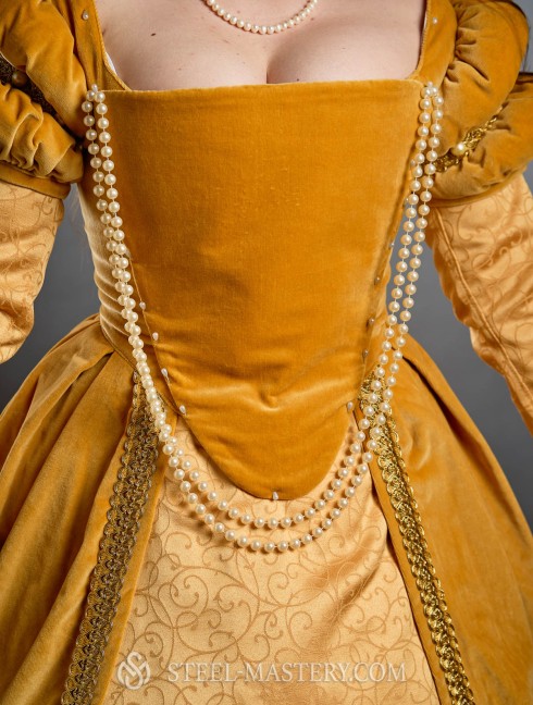 French court costume, XVIth century  Categorías antiguas
