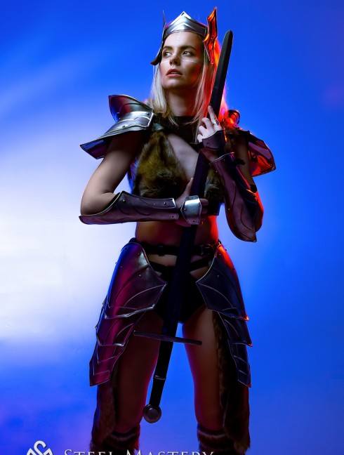 Warrior lady princess of battle fantasy set Armadura de placas