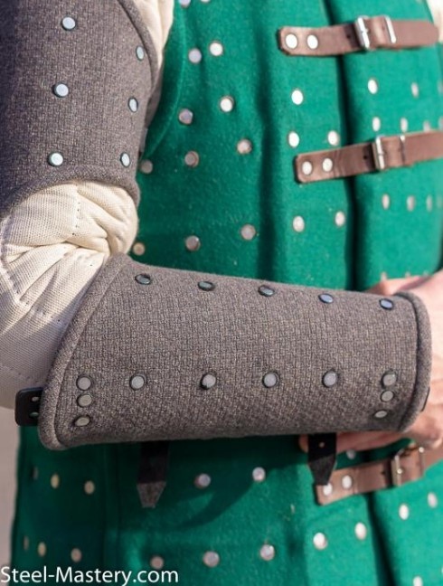 Brigandine woolen arm protection -  Alte Kategorien