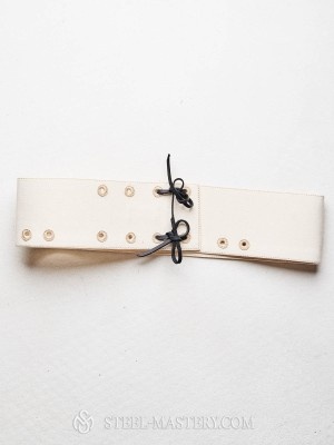 Ordinary arming belt for chausses, S-size  Armadura acolchada preparada