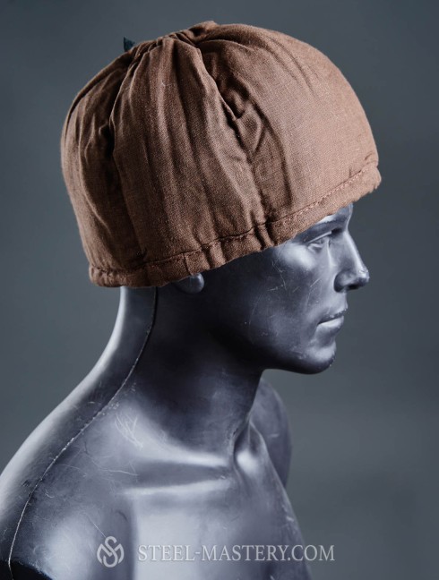 Linen brown liner for helmet  Armures gambisonnées prêtes-à-porter