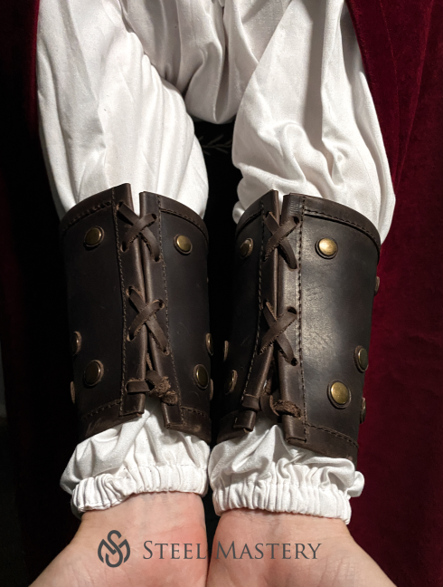 Mastercrafted Legendary Wolven Leather bracers in Witcher 3 style (Wolf School Gear) Old categories