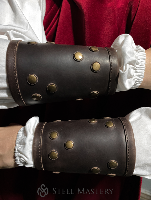 Mastercrafted Legendary Wolven Leather bracers in Witcher 3 style (Wolf School Gear) Alte Kategorien